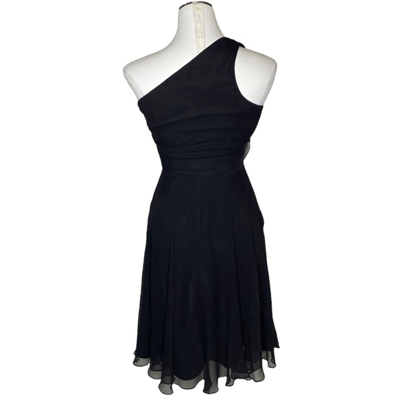 Laundry by Shelli Segal Beaded One Shoulder Cocktail Dress - Picture 3 of 11